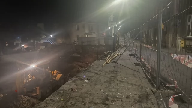 Tczew - Na budowie na Starym Mieście doszło do osuwiska. Ulica Ogrodowa zamknięta