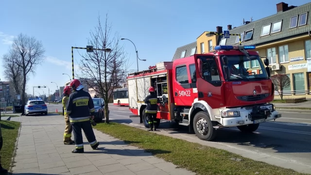 Tczew - Wypadek na Armii Krajowej. Poszkodowana kobieta w ciąży