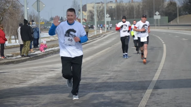 Tczew - Pierwszy w Tczewie Bieg Tropem Wilczym - ponad dwustu biegaczy na starcie