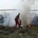 Tczew - Wypalanie traw. Rujnuje środowisko, niepotrzebnie angażuje strażaków...
