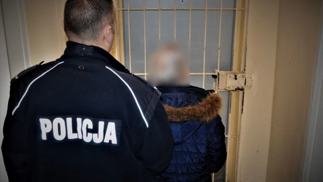 Tczew - "Kreatywne" księgowe miały okradać pracodawcę. Z kont zniknęło ponad 30 tys. zł