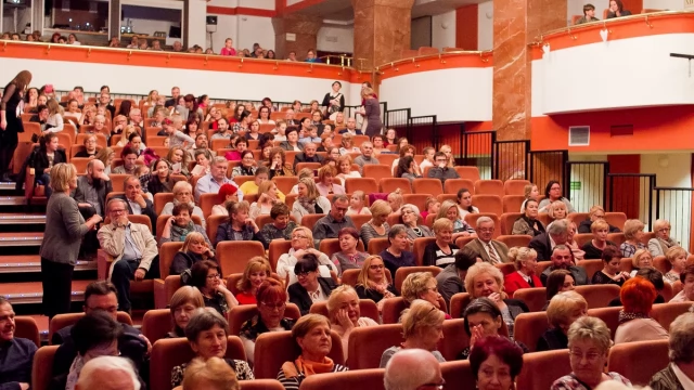 Tczew - "Jezioro łabędzie" w wykonaniu Petersburg International Ballet