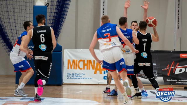 Tczew - GKS Tychy za silne dla DECKI PELPLIN