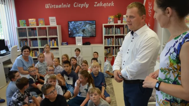Tczew - Wirtualny świat na wyciągnięcie ręki - Grupa GPEC z inicjatywą dla lokalnej biblioteki w Tczewie