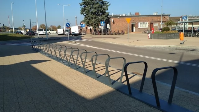 Tczew - Stanęły pierwsze stacje rowerów MEVO
