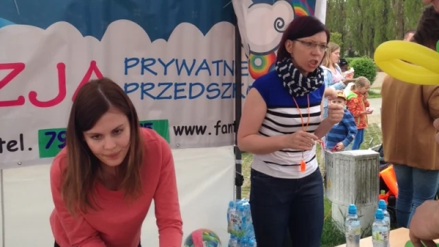 Tczew - Przedszkolaki i ich rodziny świętowały nad Wisłą