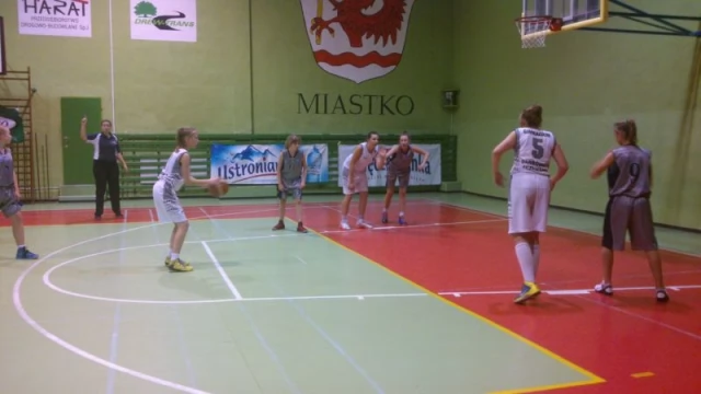 Tczew - Wygrana kadetek TMK Pomorze Tczew w Miastku