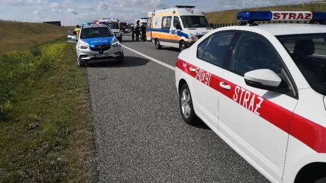 Tczew - Cztery osoby ranne w wypadku na A1. Autostrada zamknięta [AKTUALIZACJA]
