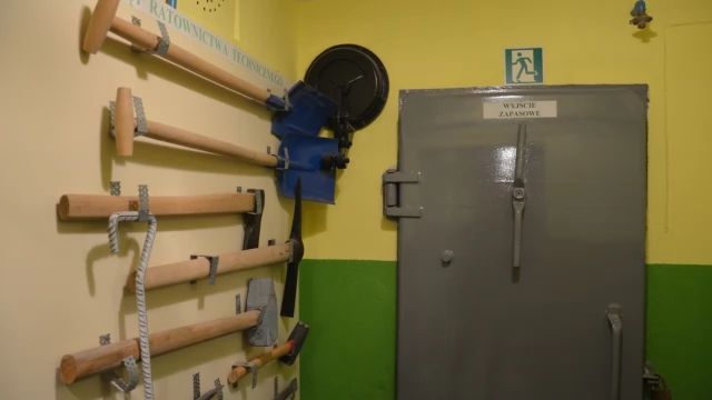 Tczew - Wylicytowali na aukcjach WOŚP zwiedzanie schronu. Wybraliśmy się tam z aparatem