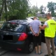 Tczew - Porzucili na polu kukurydzy auto z martwym kolegą w środku