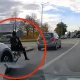 Tczew - Kiedy wjechał na przejazd rowerowy, samochód ruszył... [WIDEO]