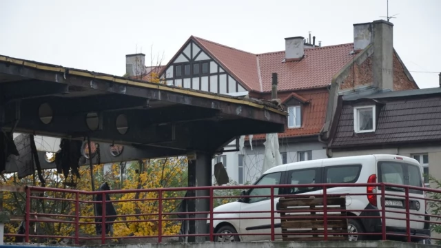 Tczew - "Retman". Śledztwo umorzone, trwa rozbiórka