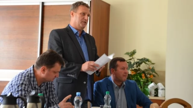 Tczew - Awantura w gminie Tczew. Padły zarzuty o nękanie
