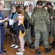 Tczew - Promowali zawód policjanta na targach pracy