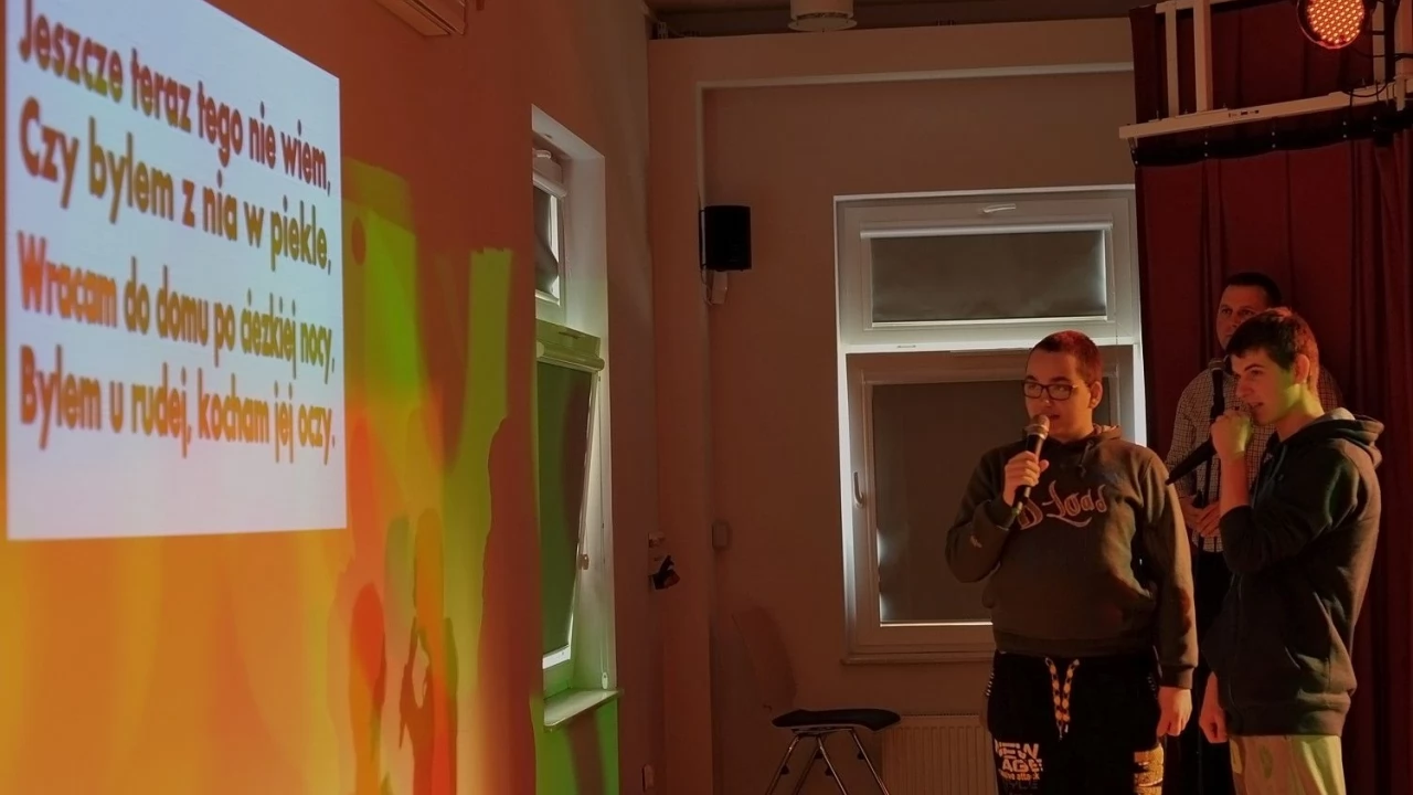Tczew - III Międzywojewódzki Festiwal Karaoke