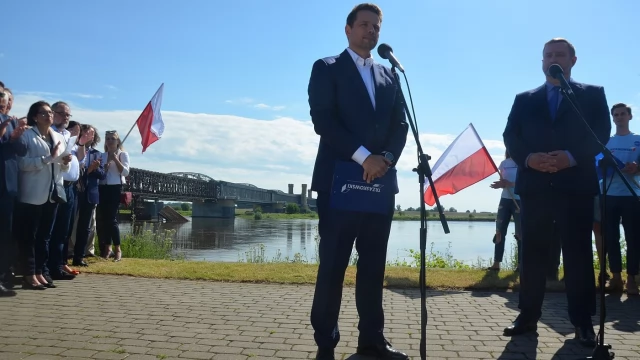 Tczew - Rafał Trzaskowski: "Zadbam, by Most Tczewski stał się filią Muzeum II Wojny Światowej"