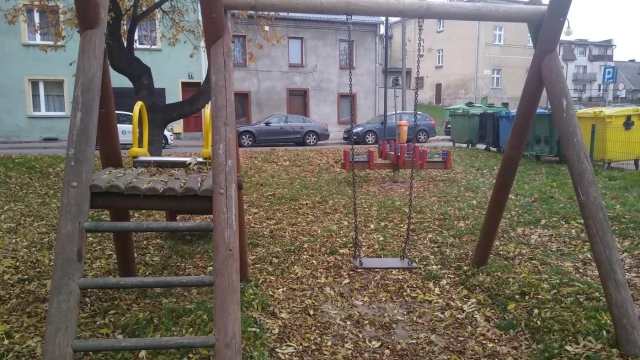 Tczew - Place zabaw na Wąskiej doposażone