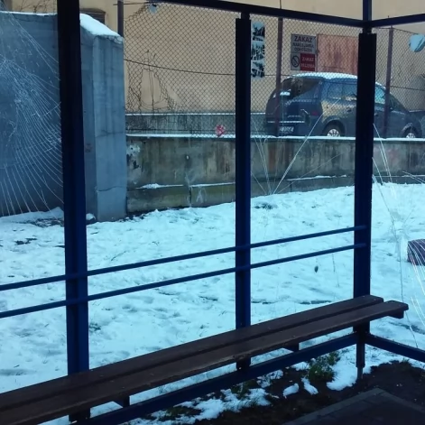 Tczew - Szok! Tak wandale niszczą nasze miasto