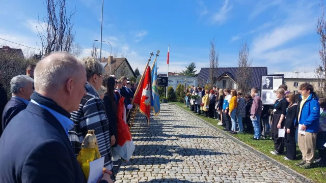 Tczew - Wspomnieli Katyń. Ofiarami sowieckiej zbrodni byli także tczewianie