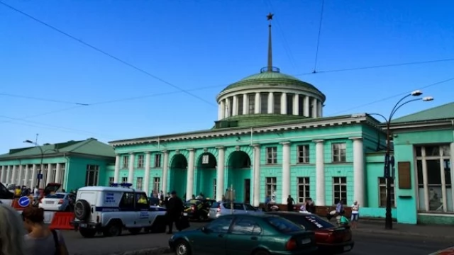 Tczew - Barlovento II.  Jacht wypuszczono z Murmańska