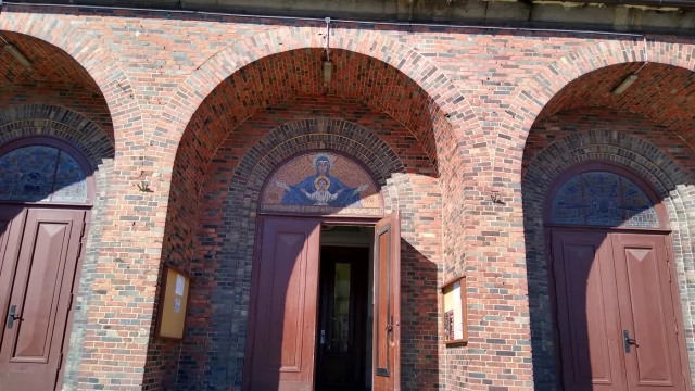 Tczew - Pustki na ulicach i w kościołach. Koronawirus zatrzymał tczewian w domach