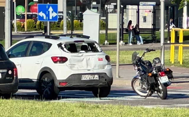 Tczew - Poranne zderzenie osobówki z motocyklem