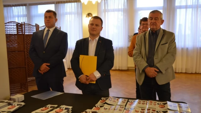 Tczew - Porozumienie na Plus zaprezentowało program i listy wyborcze