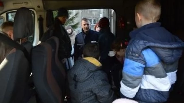 Tczew - Dzieci z wizytą u policjantów. Były pogadanki i zwiedzanie 
