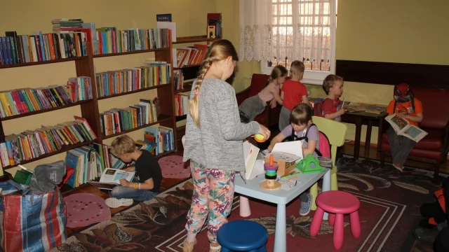 Tczew - Przeczytałeś - podaj dalej. Wymienialnia książek za nami