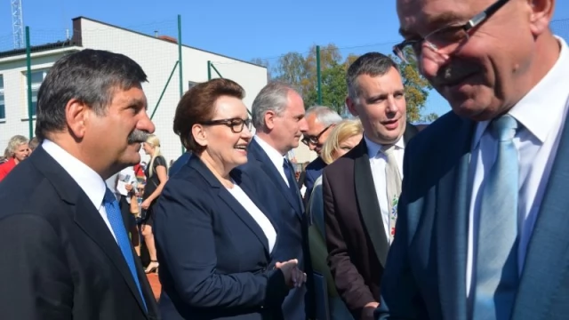 Tczew - Anna Zalewska, Minister edukacji w Rudnie zainaugurowała rok szkolny. Co czeka uczniów?