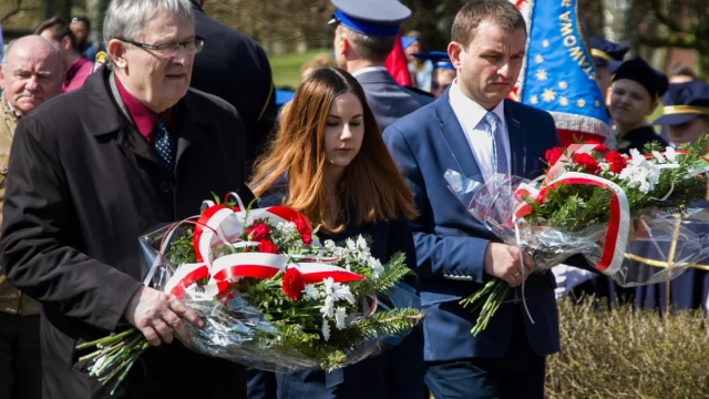 Tczew - Tczew pamiętał o ofiarach Katynia