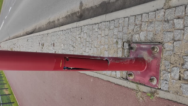 Tczew - Przed czym chronią barierki?