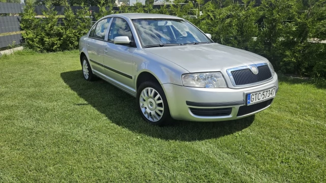 Tczew - Skoda Superb 2004 rok 2.0 Lpg z klimatyzacja