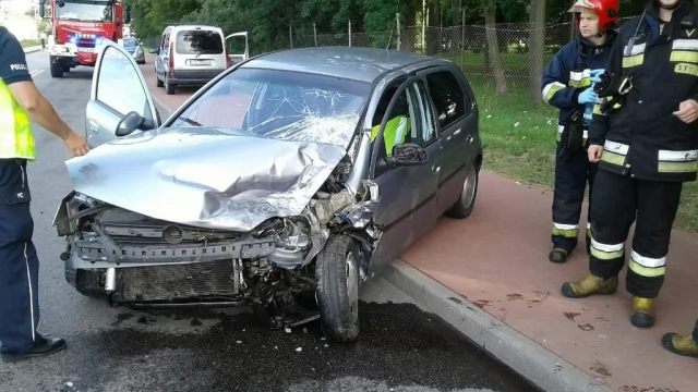 Tczew - Dwie osoby ranne w wypadku w Stanisławiu