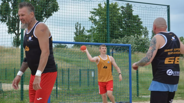 Tczew - Sobotni Turniej Piłki Ręcznej Plażowej