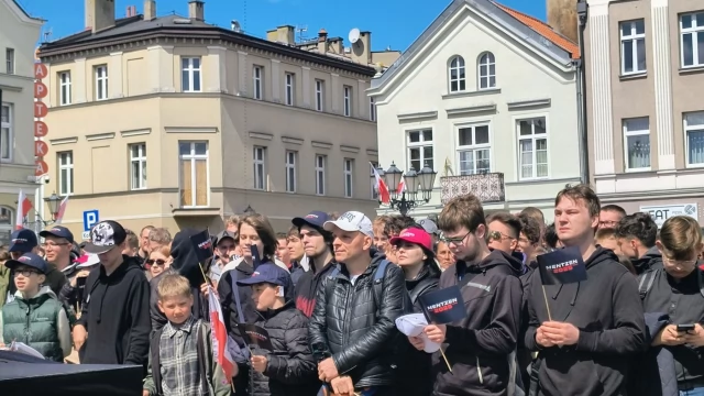 Tczew - Sławomir Mentzen w Tczewie "Klasa polityczna nam nie wyszła"