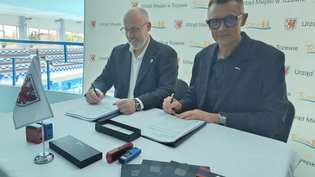Tczew - Umowa na modernizację Tczewskiego Centrum Sportu i Rekreacji podpisana