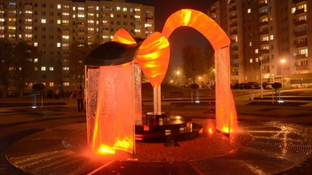 Tczew - Fontanny włączone po zimowej przerwie