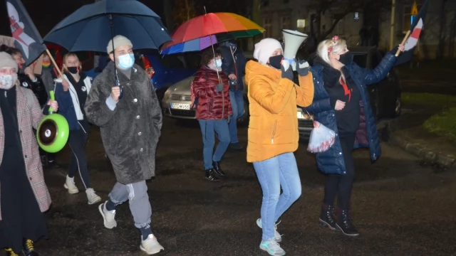 Tczew - "Spacer po wolność. Idziemy po wszystko" - kolejne protesty w Tczewie
