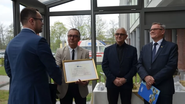 Tczew - Tczewski szpital dostał w prezencie... karetkę