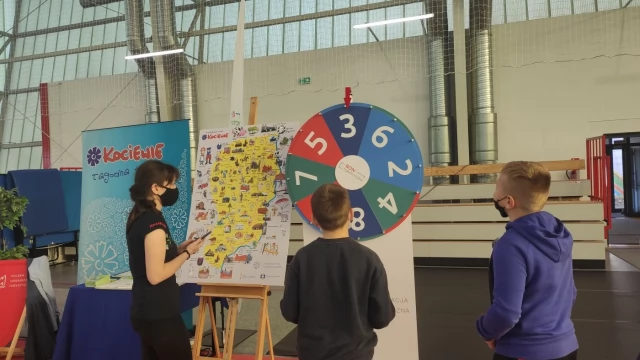 Tczew - Mobilne Centrum Edukacji - Turystyczna Szkoła zawitało do Tczewa!
