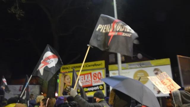 Tczew - Po ograniczeniu praw aborcyjnych kolejne protesty na ulicach Tczewa