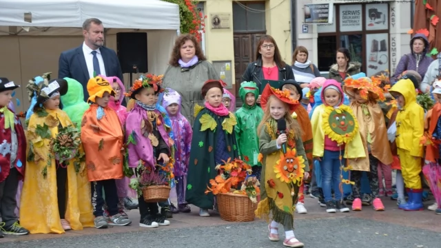 Tczew - Przedszkolaki z Tczewa powitały jesień