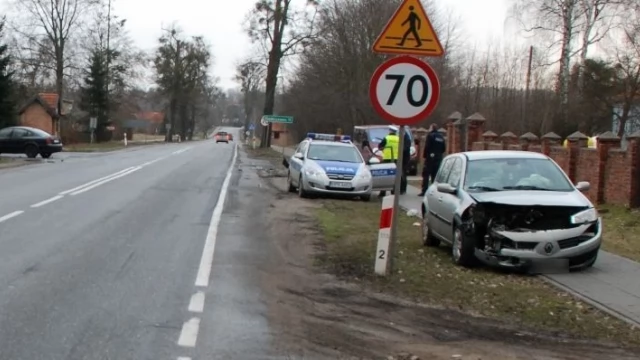 Tczew - Wypadek w Swarożynie. Wstępna przyczyna - nieustąpienie pierwszeństwa 