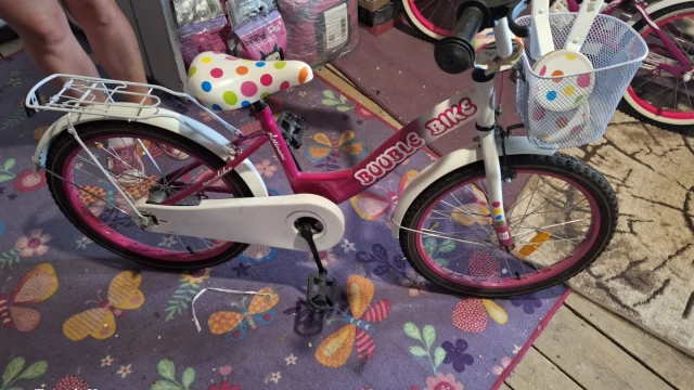 Tczew - Sprzedam rowerek dla dziewczynki buuble bike