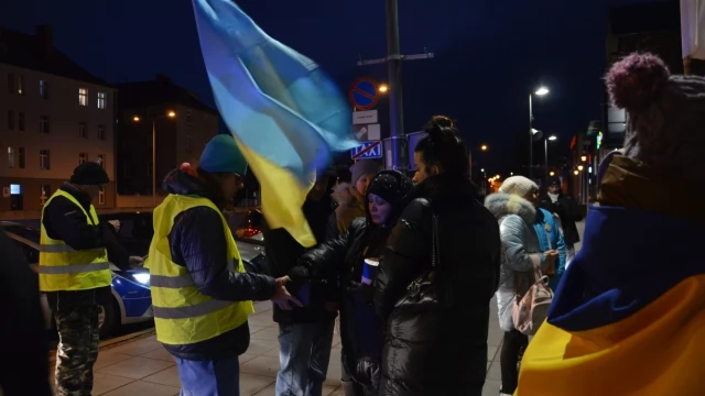 Tczew - Antywojenna demonstracja przeszła ulicami Tczewa