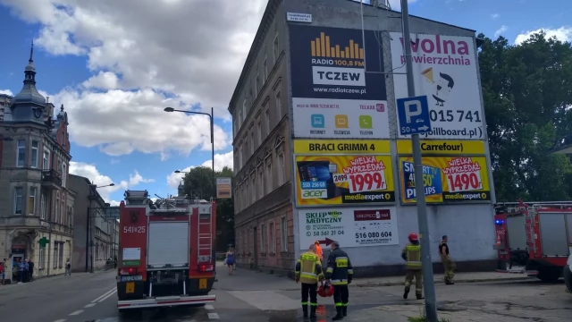 Tczew - Pożar na Wojska Polskiego. Na miejscu 7 zastępów straży