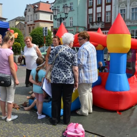 Tczew - Dziki Zachód na placu Hallera - kolejna edycja Święta Ulicy 