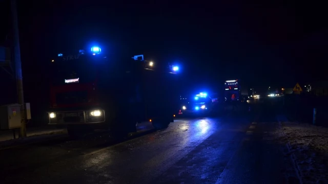 Tczew - Zderzenie dwóch busów. Są ranni! [WIDEO]