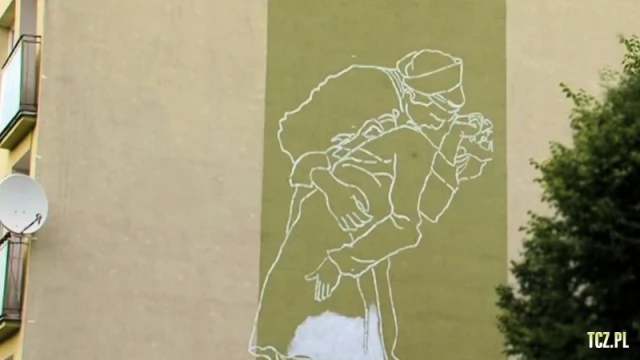 Tczew - Street Art w Tczewie. Dziewczyny nie próżnują, powstaje artystyczna wizja